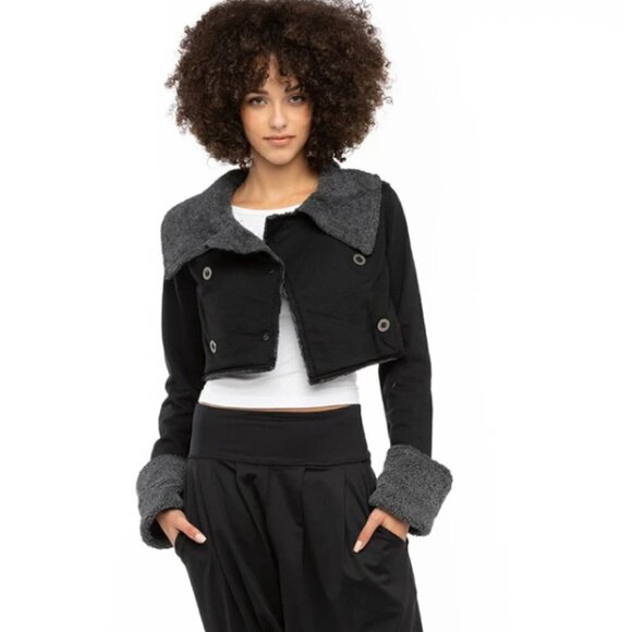Hard Tail | Plush Crop Jacket - Picture 1 of 3